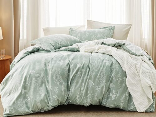 Queen Comforter Set - Sage Green Bed Set, 3 Pieces Cute Floral Bedding, 1 Soft Reversible Botanical Flowers Comforter and 2 Pillow Shams