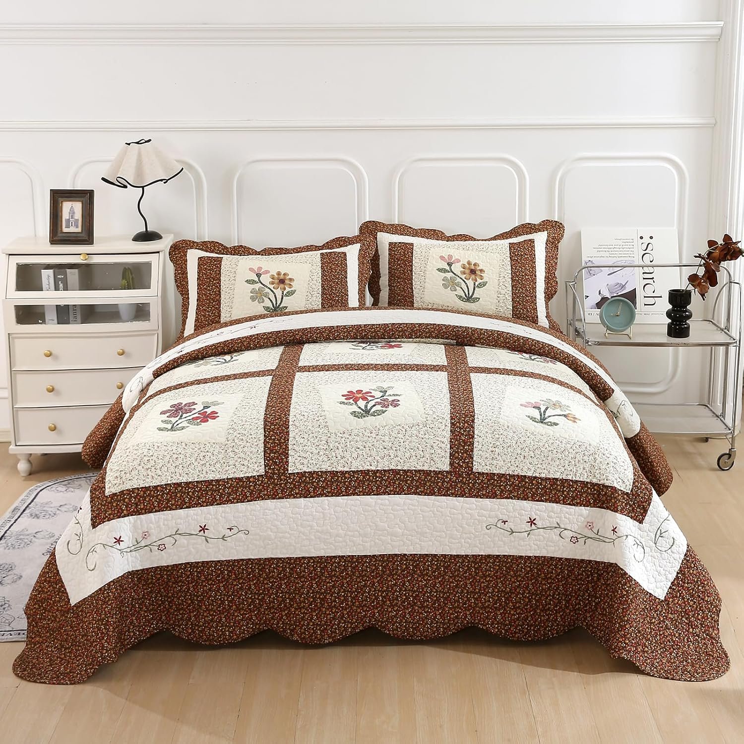 Coffee-Colored Floral Embroidered Pillowcase - Image 2