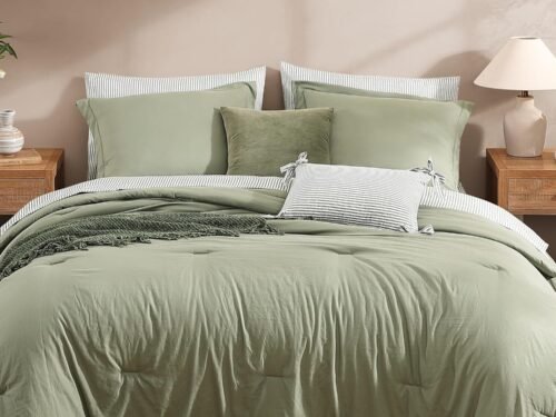 Queen Comforter Set - 7 Pieces Green Prewashed Bed in a Bag Queen Bedding Sets with Comforters, All Seasons Ultra Soft Comforter Bed Set with Sheets,Pillowcases & Shams