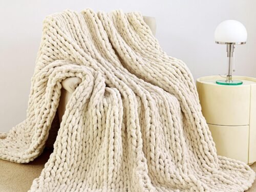 Combine knit chenille blanket 51x63 inches, comfortable sofa blanket