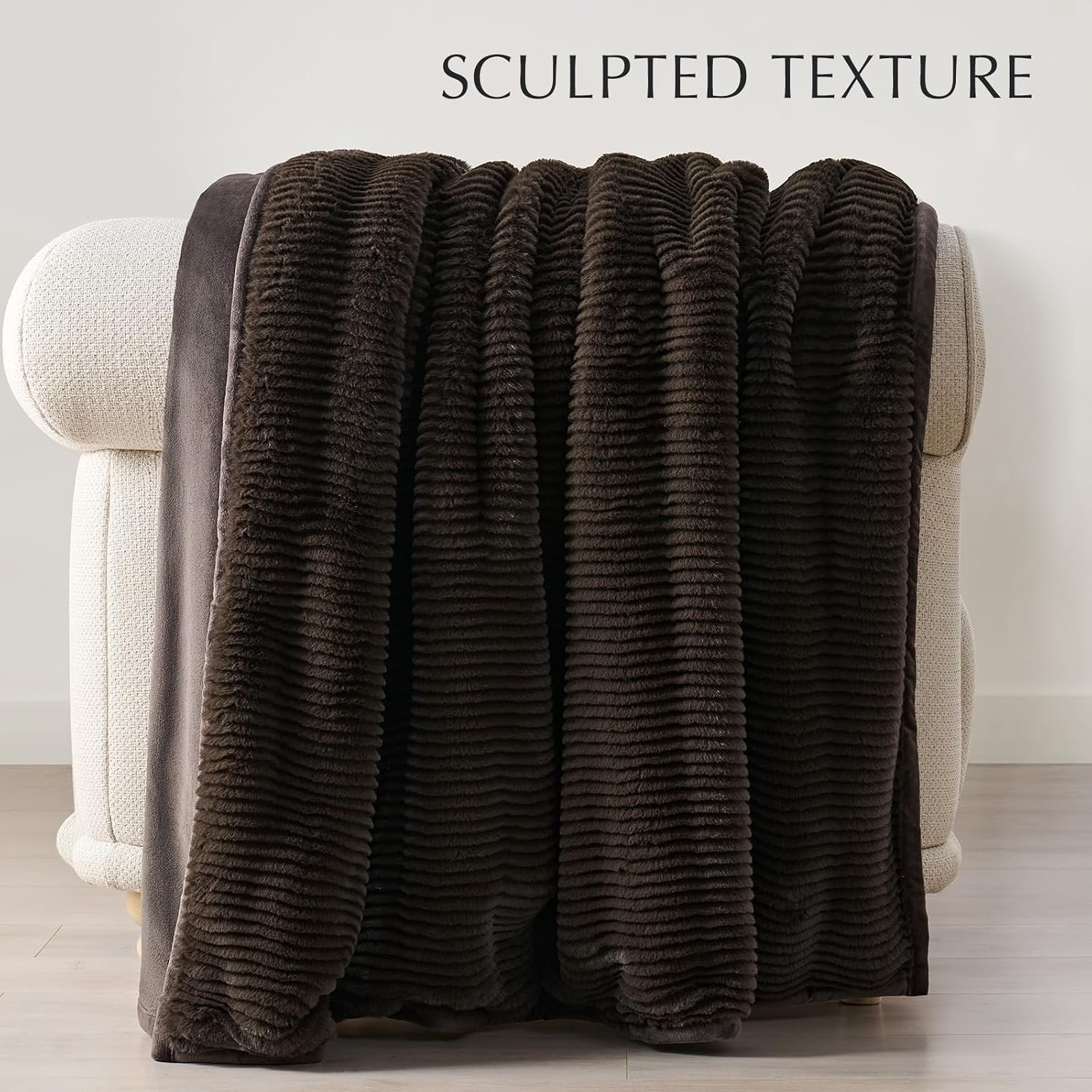 Thickened Carved Faux Rabbit Fur Blanket 60x80 Luxurious Warm Blanket - Image 2