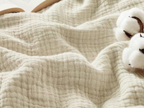 Pure cotton gauze blanket 50x70 inches, breathable and lightweight casual blanket