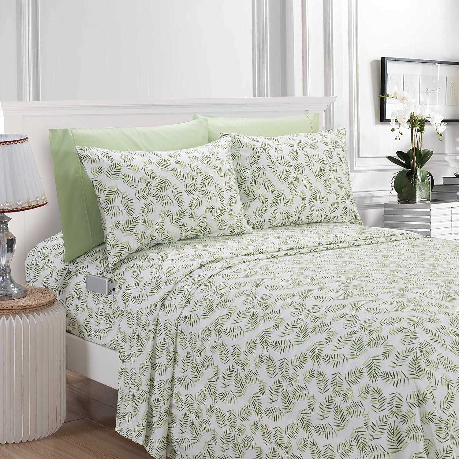 Palm Leaf Print 4-Piece Silk Bedding Set - Image 2
